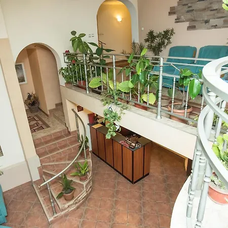 Hotel Family Accent 3*