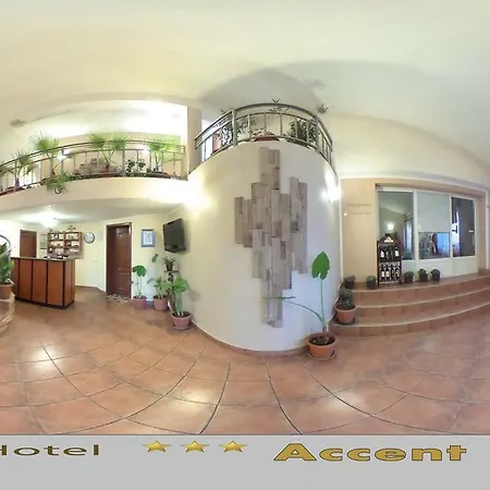 Family Accent מלון Razgrad